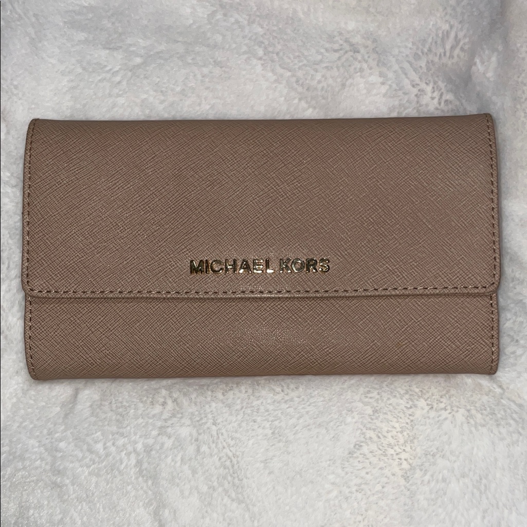 Michael Kors Checkbook Wallet